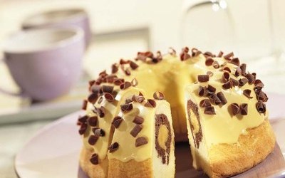 Kouglof marbré à liqueur aux œufs